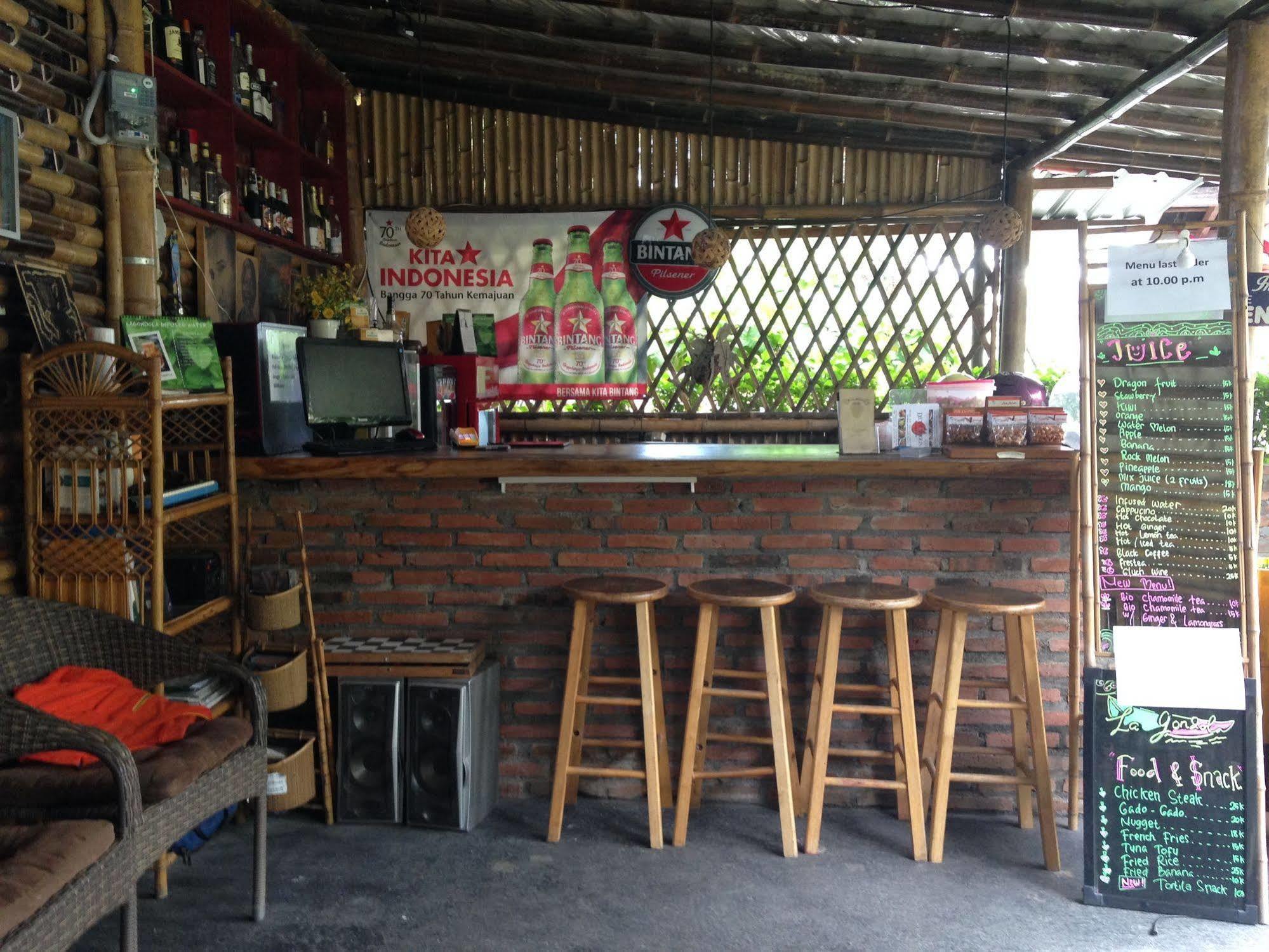 Venezia Homestay And Garden Yogyakarta Extérieur photo