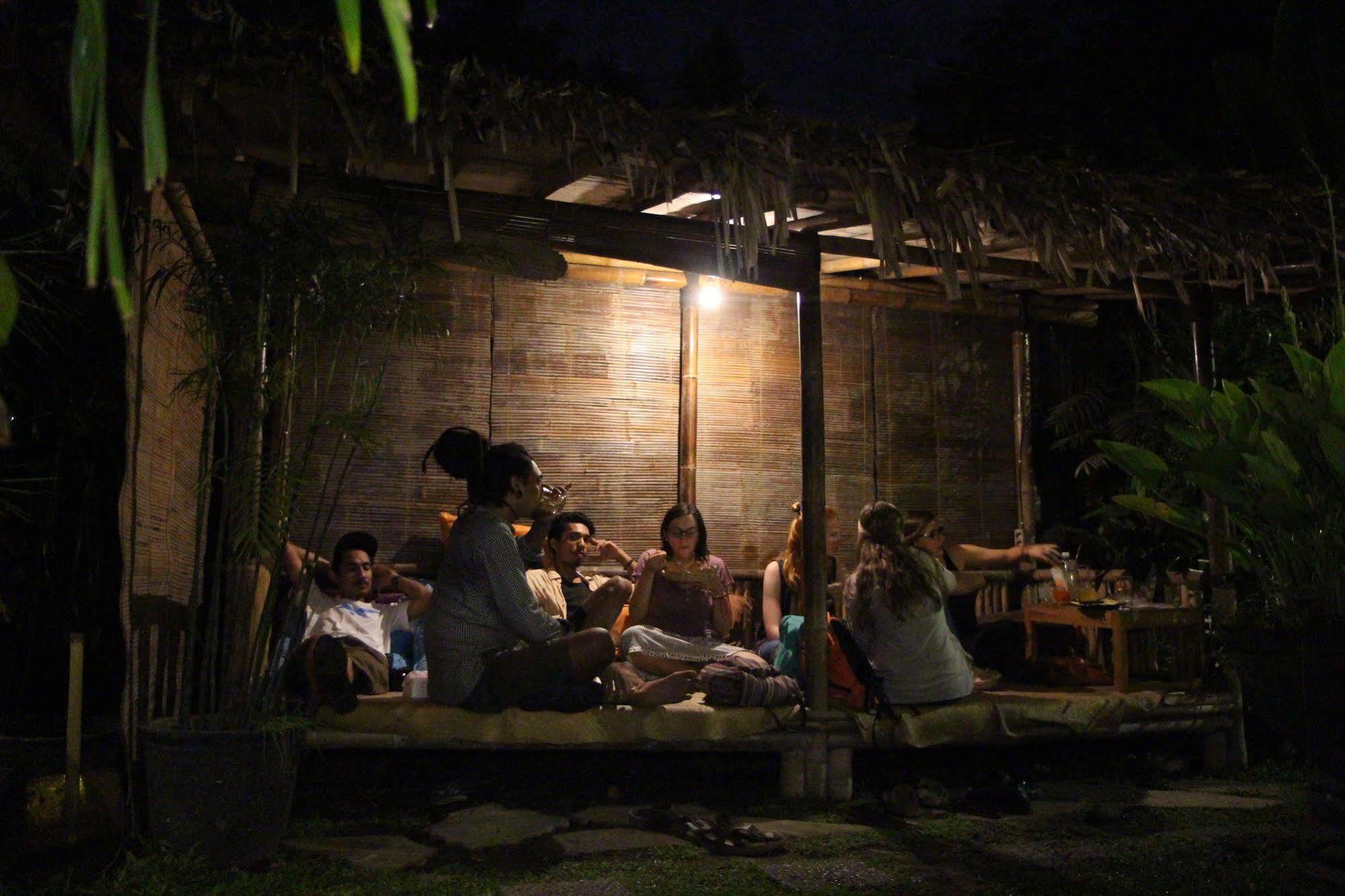 Venezia Homestay And Garden Yogyakarta Extérieur photo