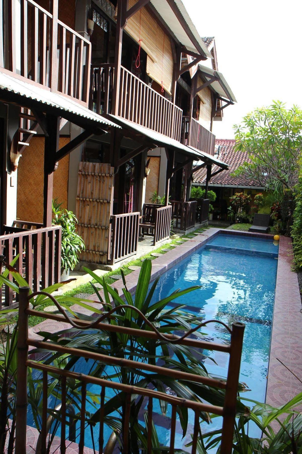 Venezia Homestay And Garden Yogyakarta Extérieur photo