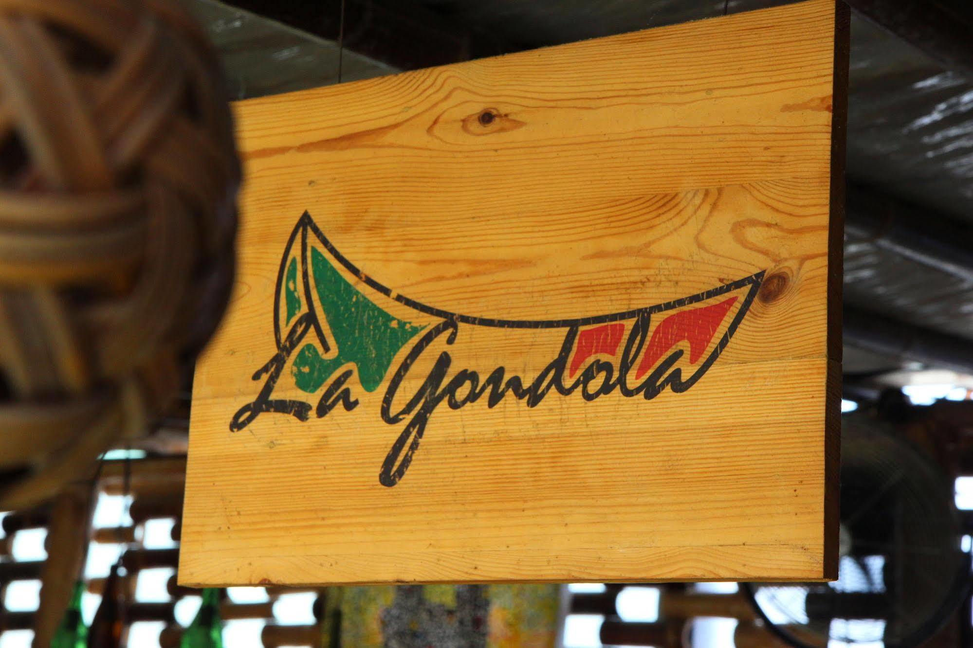 Venezia Homestay And Garden Yogyakarta Extérieur photo